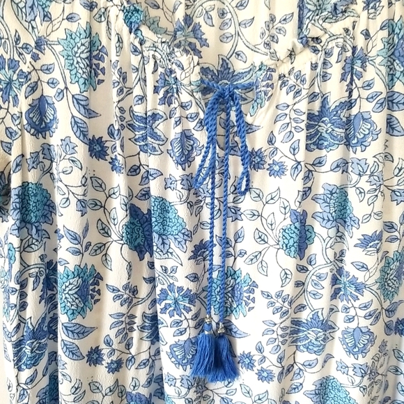 J.Jill Top XS Blue and White - Picture 3 of 7